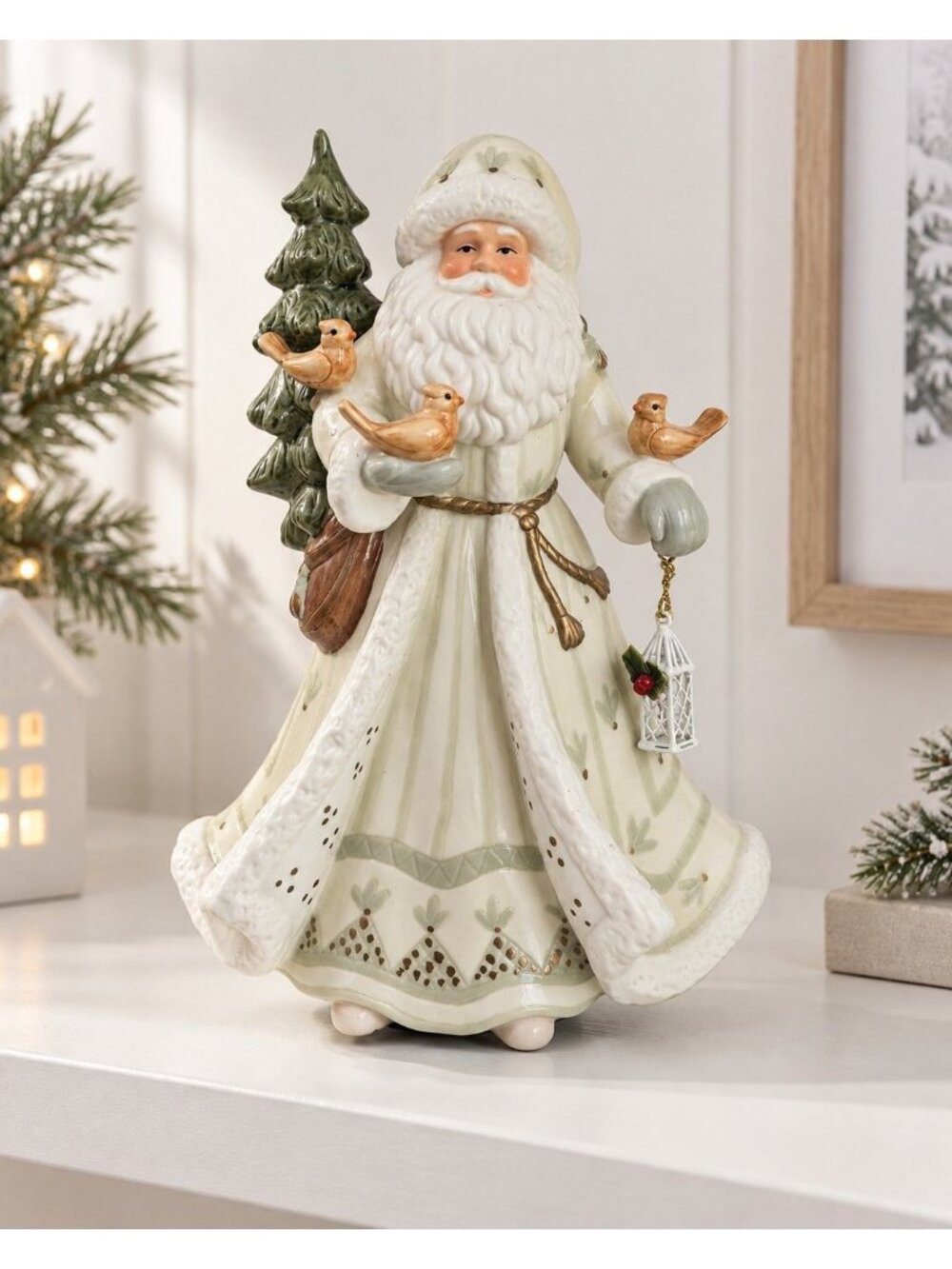 Woodland Santa Music Box Winter Wonderland Birds Tree Lantern Ceramic 9.5"